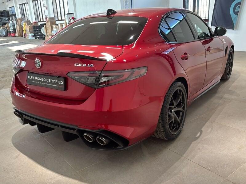 Alfa Romeo Giulia Giulia 2.9 V6 Bi-Turbo AT8 Quadrifoglio