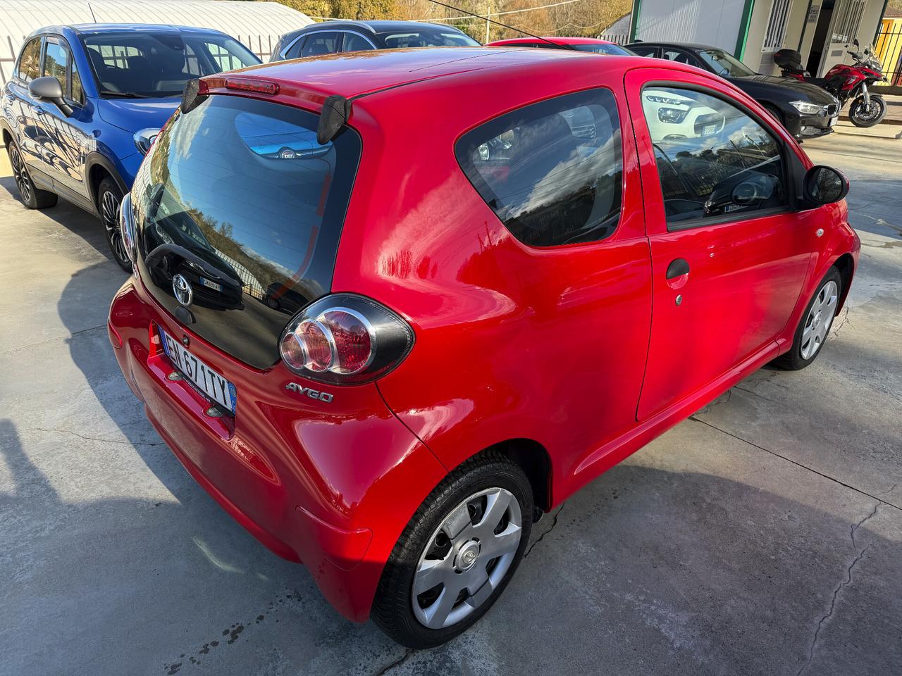 TOYOTA AYGO 1.0 CONNECT/TOMTOM/LED/RESTYLING