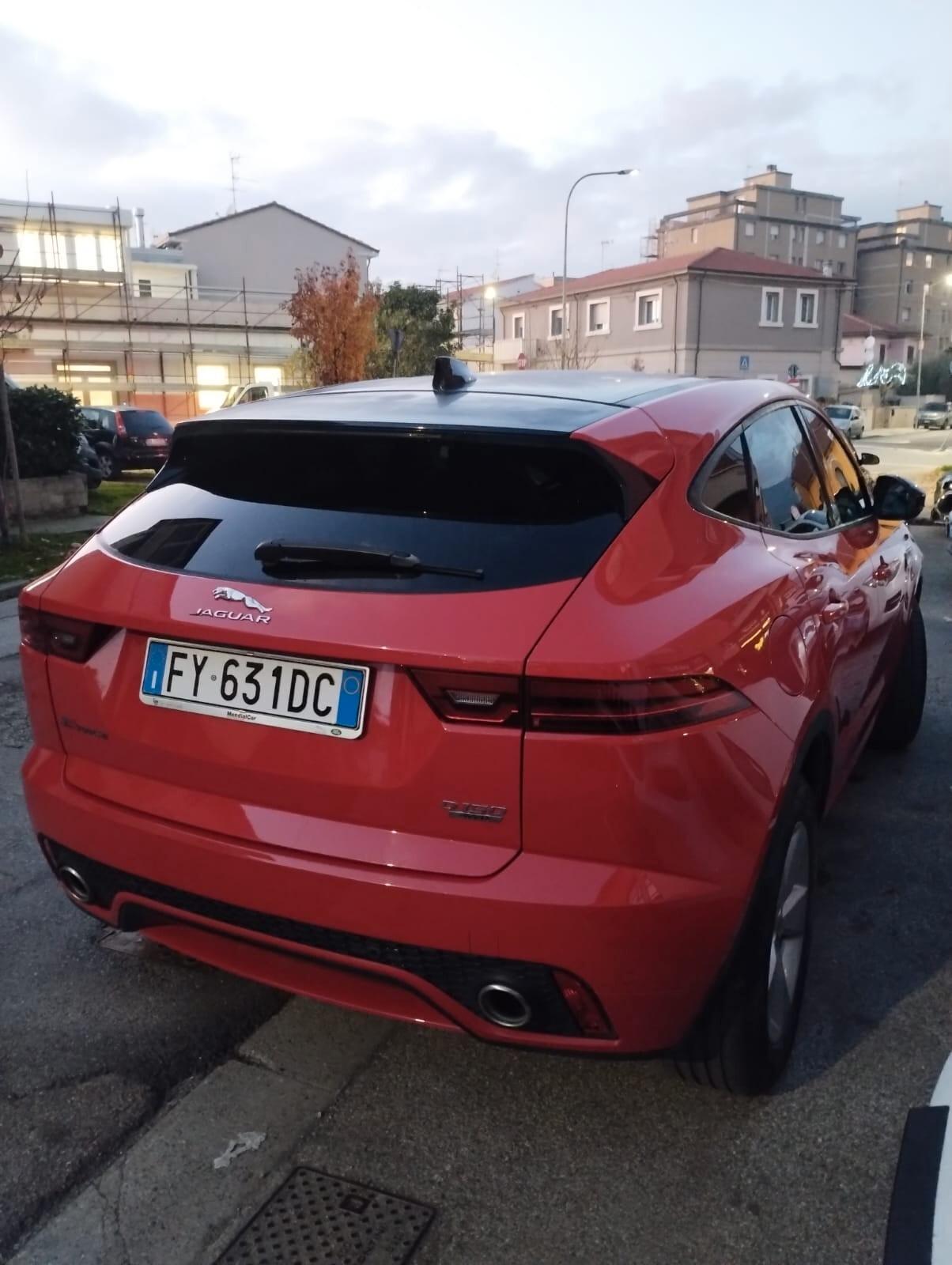 Jaguar E-Pace 2.0D 150 CV AWD aut. R-Dynamic HSE