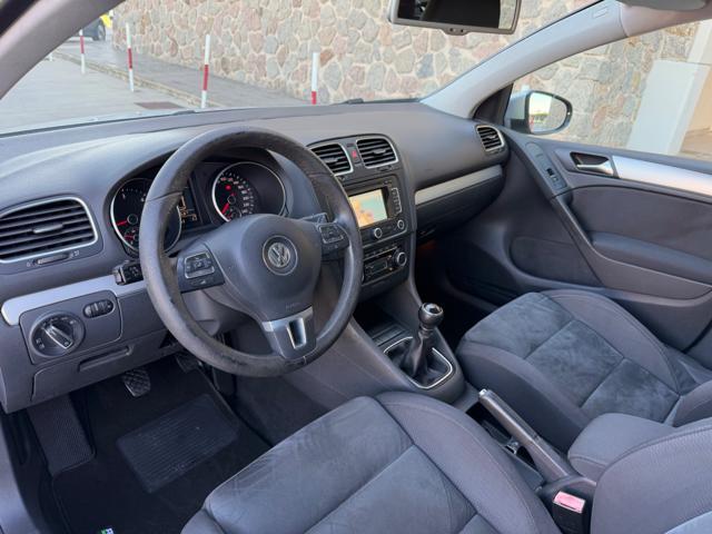 VOLKSWAGEN Golf 1.6 TDI HIGHLINE+NAVI+ALCANTARA+BIZONA