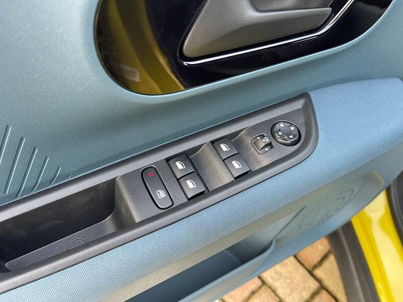 FIAT Grande Panda 44 kWh La Prima - AZIENDALE
