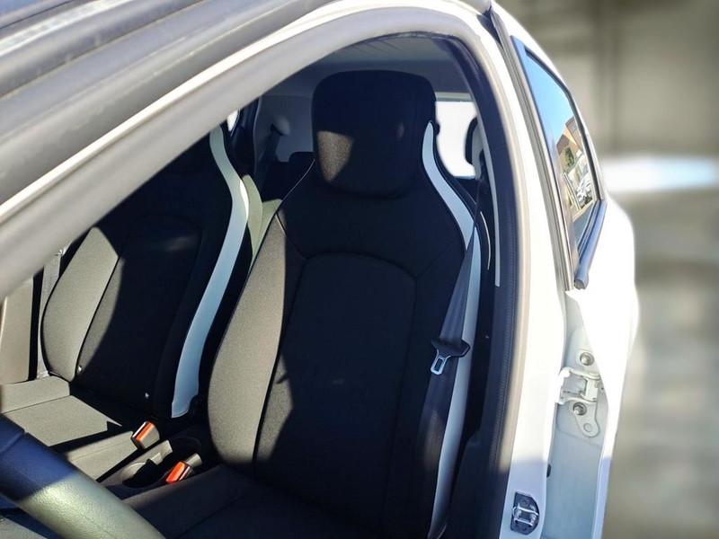 RENAULT ZOE LIFE R110 5 PORTE