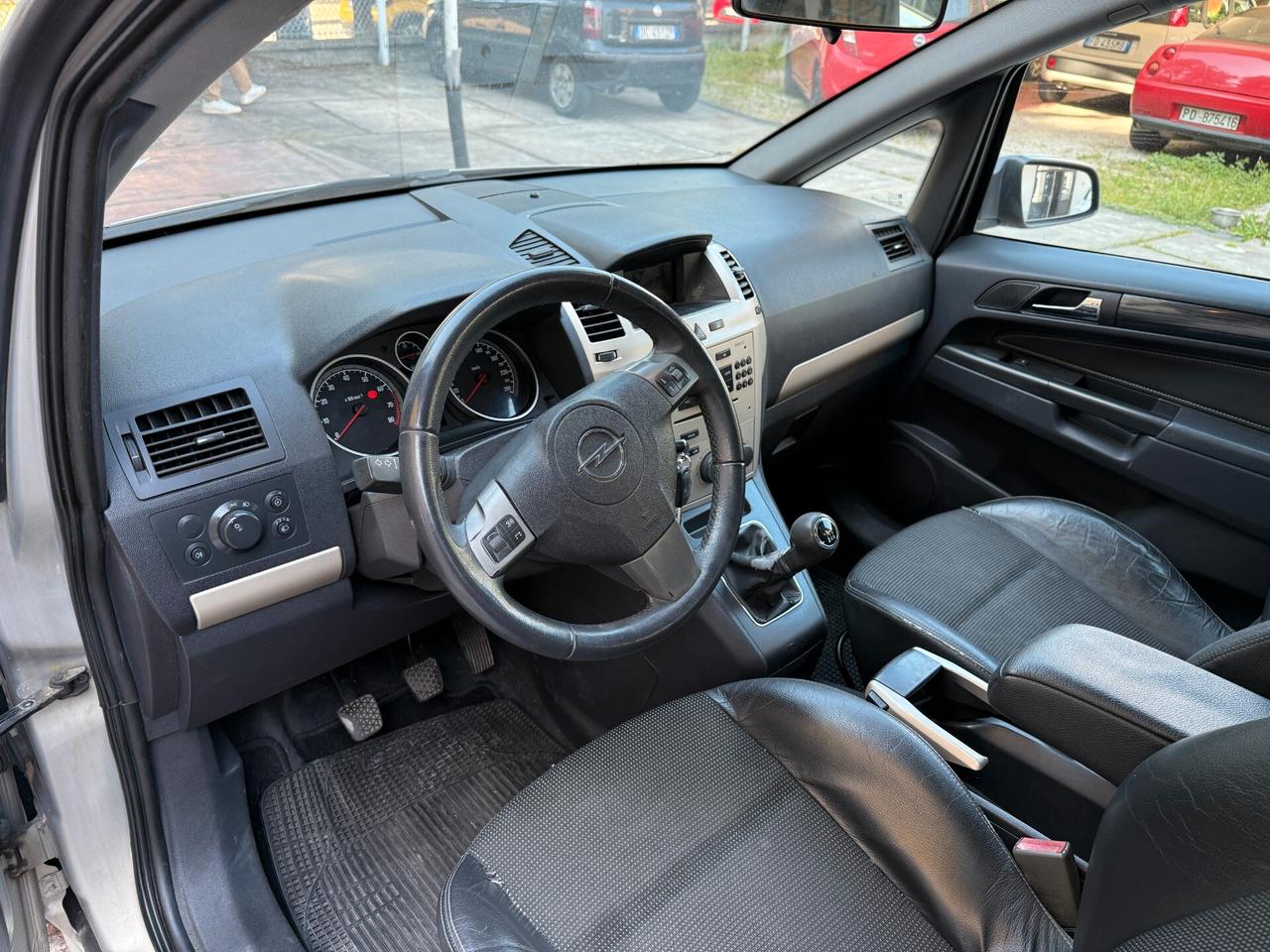 Opel Zafira 1.6 16V ecoM 94CV Cosmo 7 POSTI impianto a metano