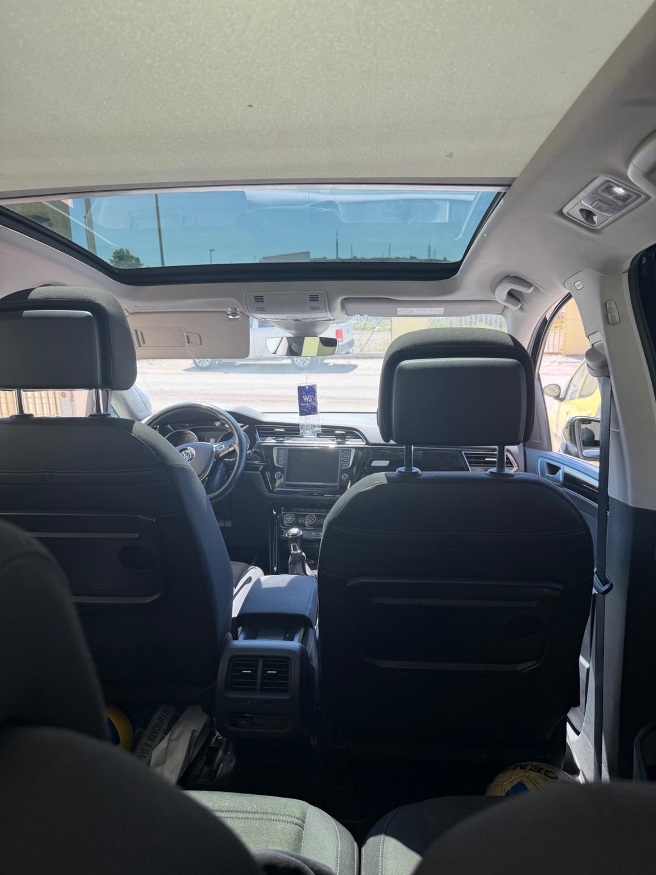 Volkswagen Touran 2.0 TDI 150 CV 7 posti Perfetta 2015