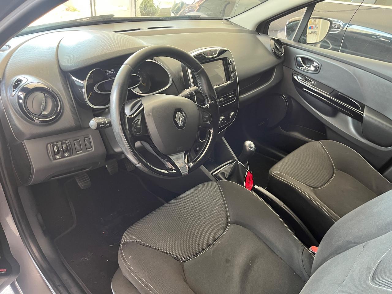 Renault Clio 1.2 16V 5 porte Dynamique