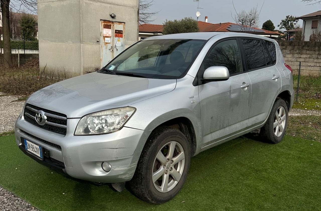 Toyota RAV 4 RAV4 Crossover 2.2 D-4D 136 CV DPF Sol