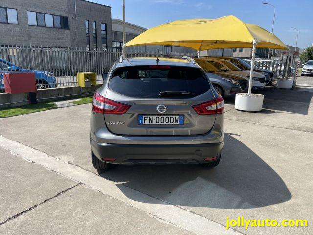 NISSAN Qashqai 1.6 dCi 2WD N-Connecta