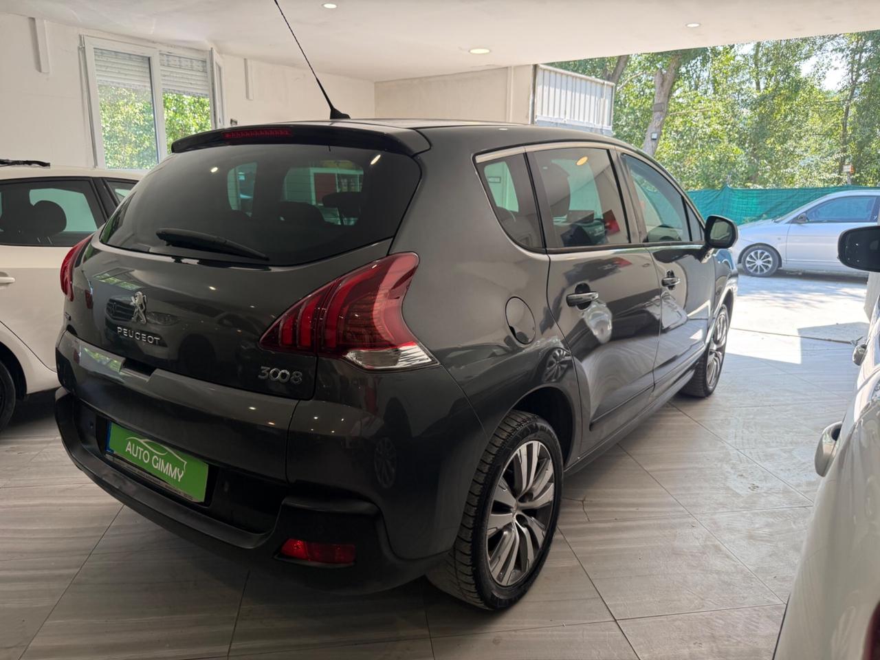 Peugeot 3008 1.5 DIESEL CAMBIO AUTOMATICO