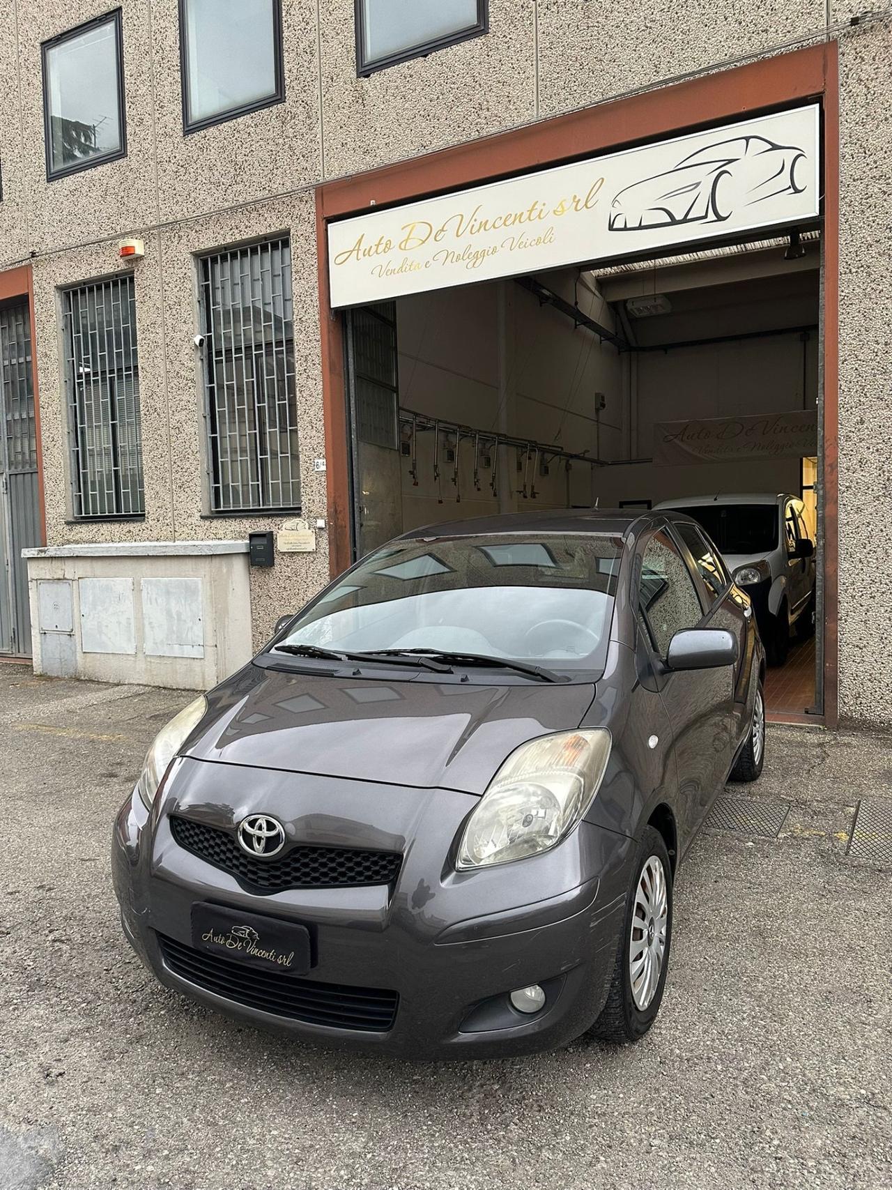 Toyota Yaris 1.3 5 porte Sol