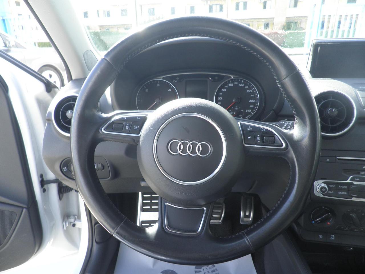 Audi A1 Sportback 1.6 tdi Metal s-tronic