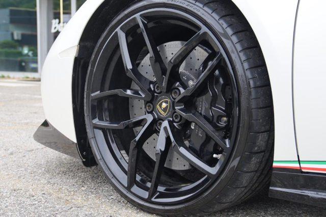 LAMBORGHINI Huracan Huracán 5.2 V10 AWD Spyder LIFT - UFFICIALE