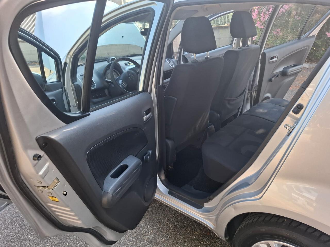 Opel Agila 1.2 SOLO 99.000 KM PER NEOPATENTATI