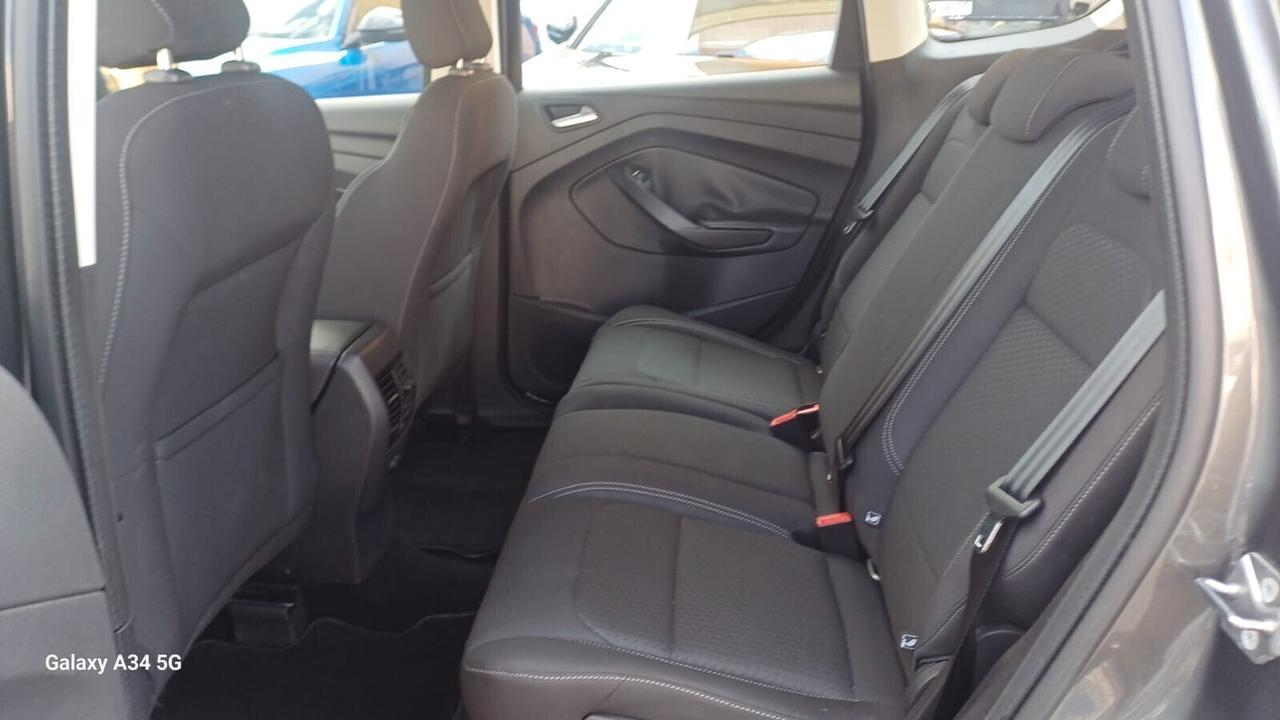 Ford Kuga 1.5 TDCI 120 CV S&S 2WD Titanium