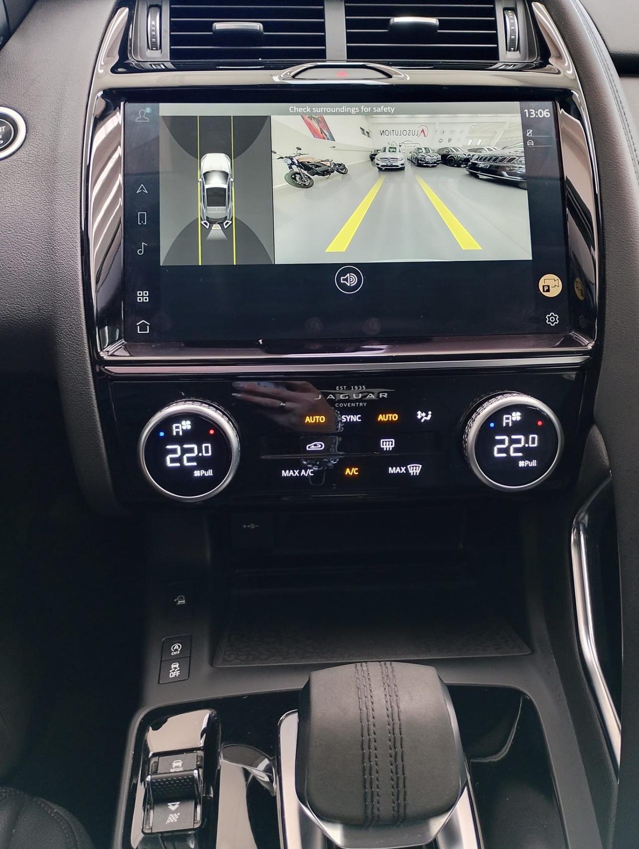 Jaguar E-Pace 2.0D I4 163 CV AWD Auto R-Dynamic SE