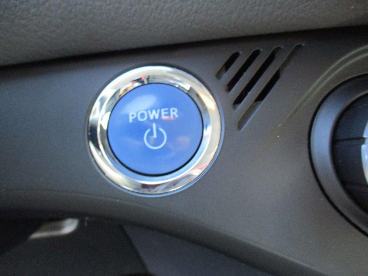 TOYOTA Yaris 1.5 Hybrid 5 porte Business