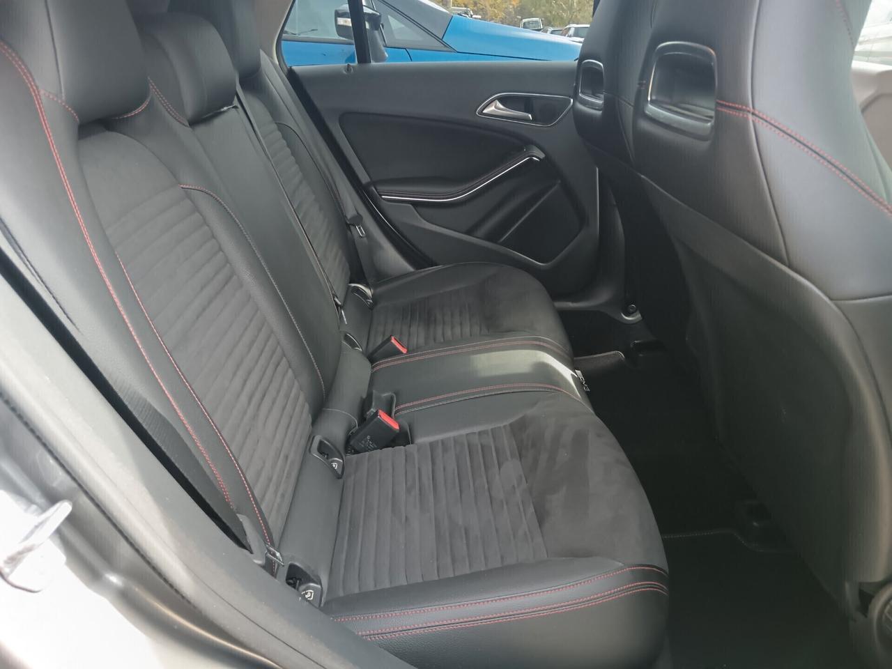 Mercedes-benz CLA 200 136CV 4MATIC SW FULL OPT