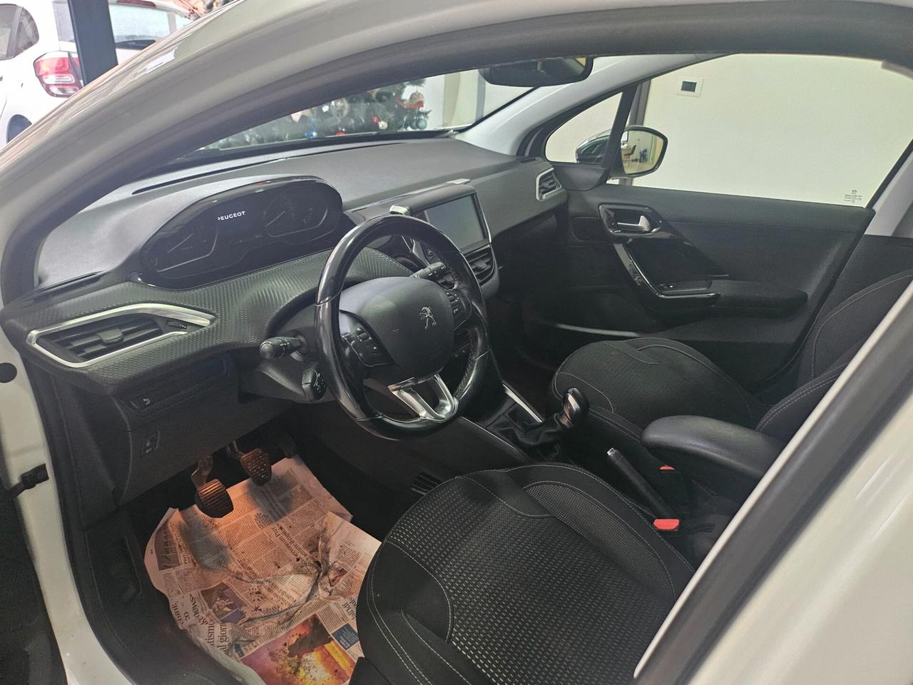 Peugeot 208 BlueHDi 75 Allure 98.000km 2018