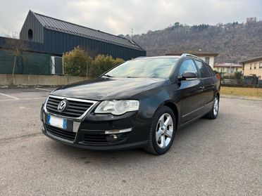 Volkswagen Passat 2.0 16V TDI 4mot. Var. Highline