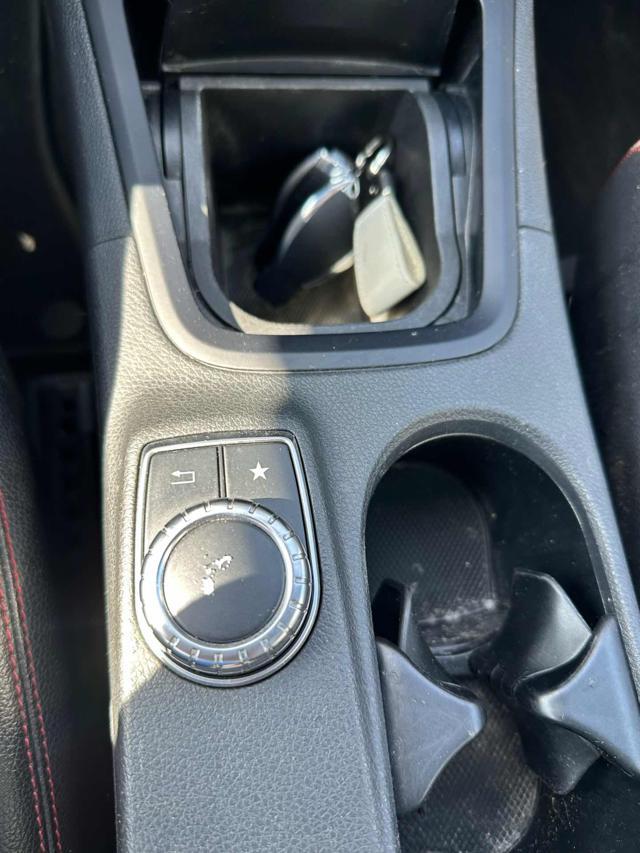 MERCEDES-BENZ B 200 d Automatic Sport