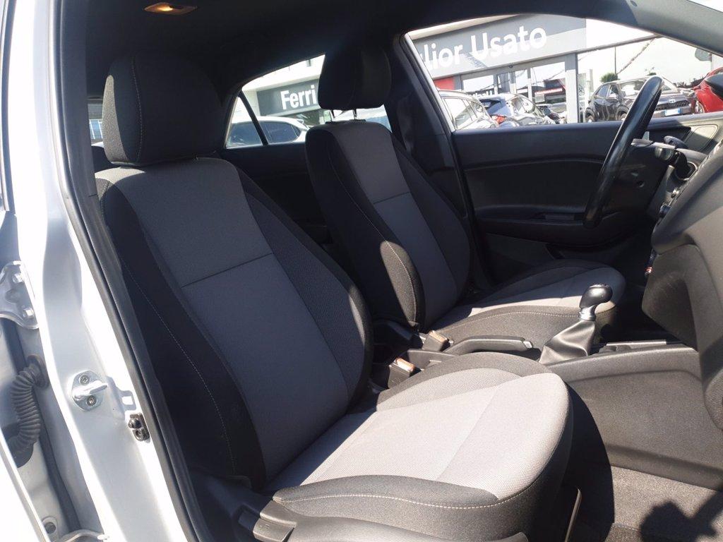 HYUNDAI I20 5p 1.2 blackline 75cv del 2017
