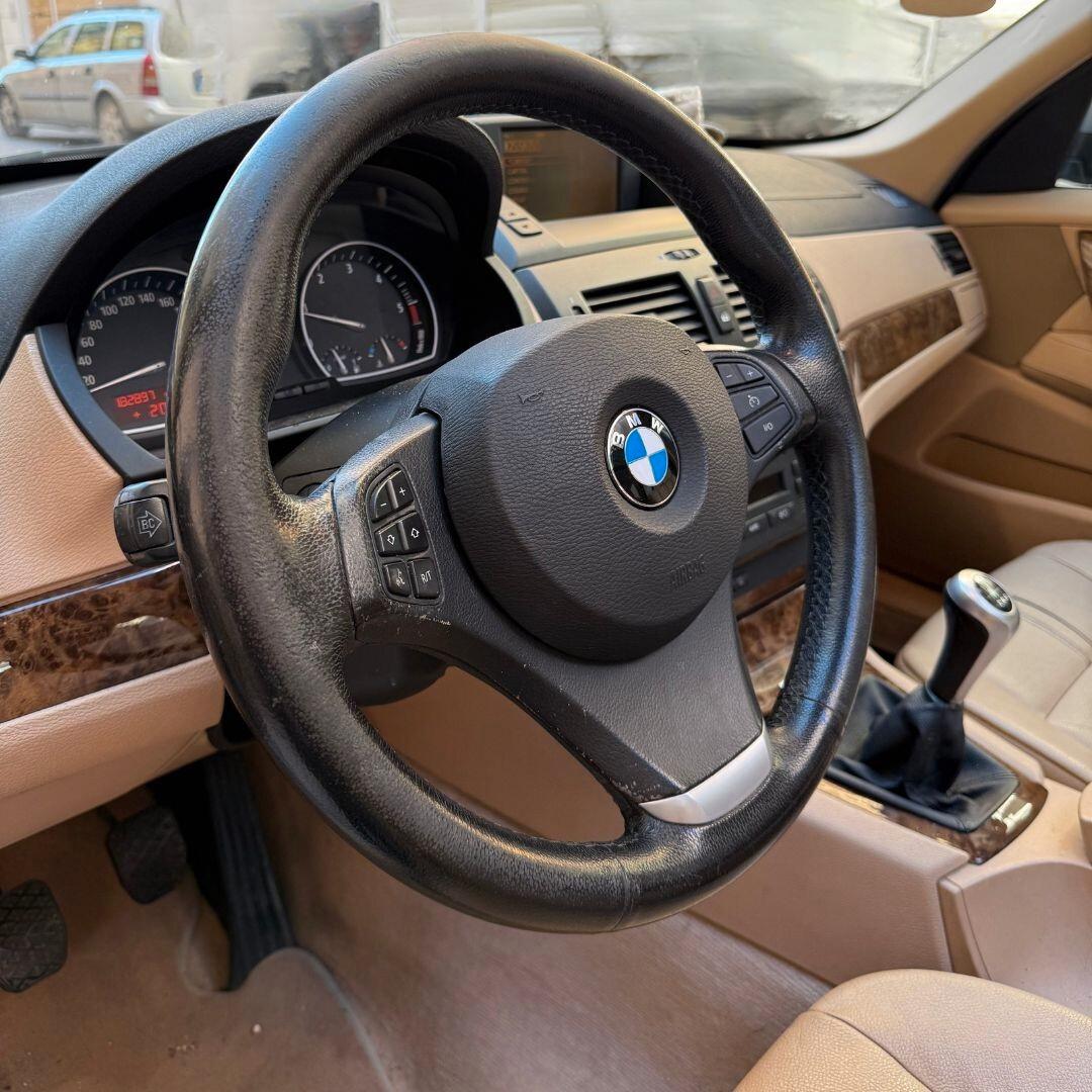 Bmw X3 2.0d cat Futura