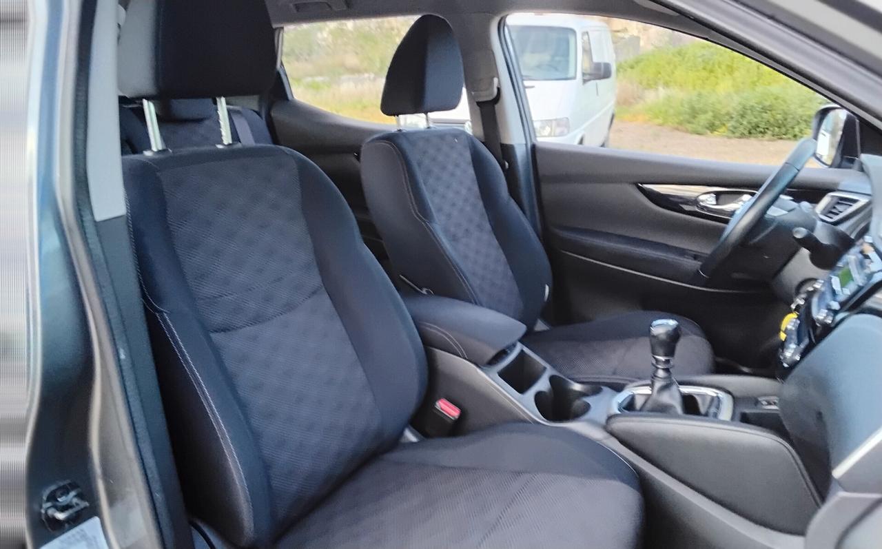 Nissan Qashqai 1.5 dCi Tekna