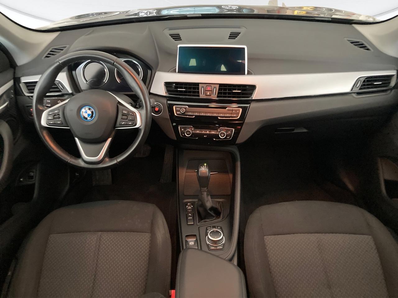 BMW X1 xdrive25e Business Advantage auto