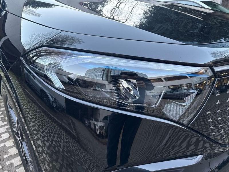 Mercedes-Benz EQA 300 AMG Line Advanced 4matic