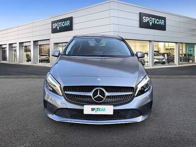 Mercedes-Benz A 180 A 180 d Automatic Sport