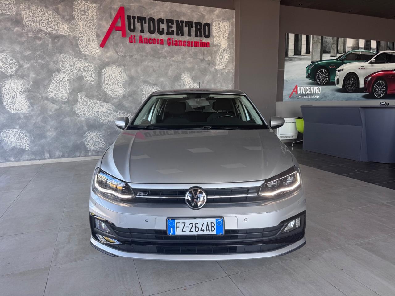 VOLKSWAGEN POLO R-LINE TGI METANO MY2020