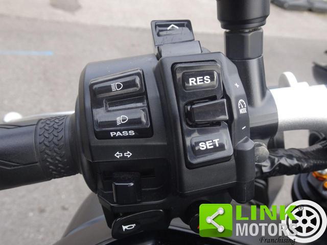 YAMAHA MT-10 COME NUOVA