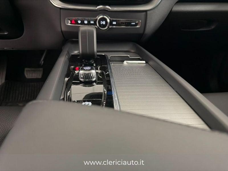 Volvo XC60 T6 Plug-in hybrid AWD Plus Bright (TETTO, GANCIO)