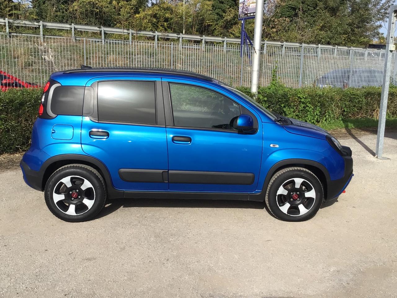 Fiat Panda Cross 1.0 70Cv firefly hybrid 5 Posti