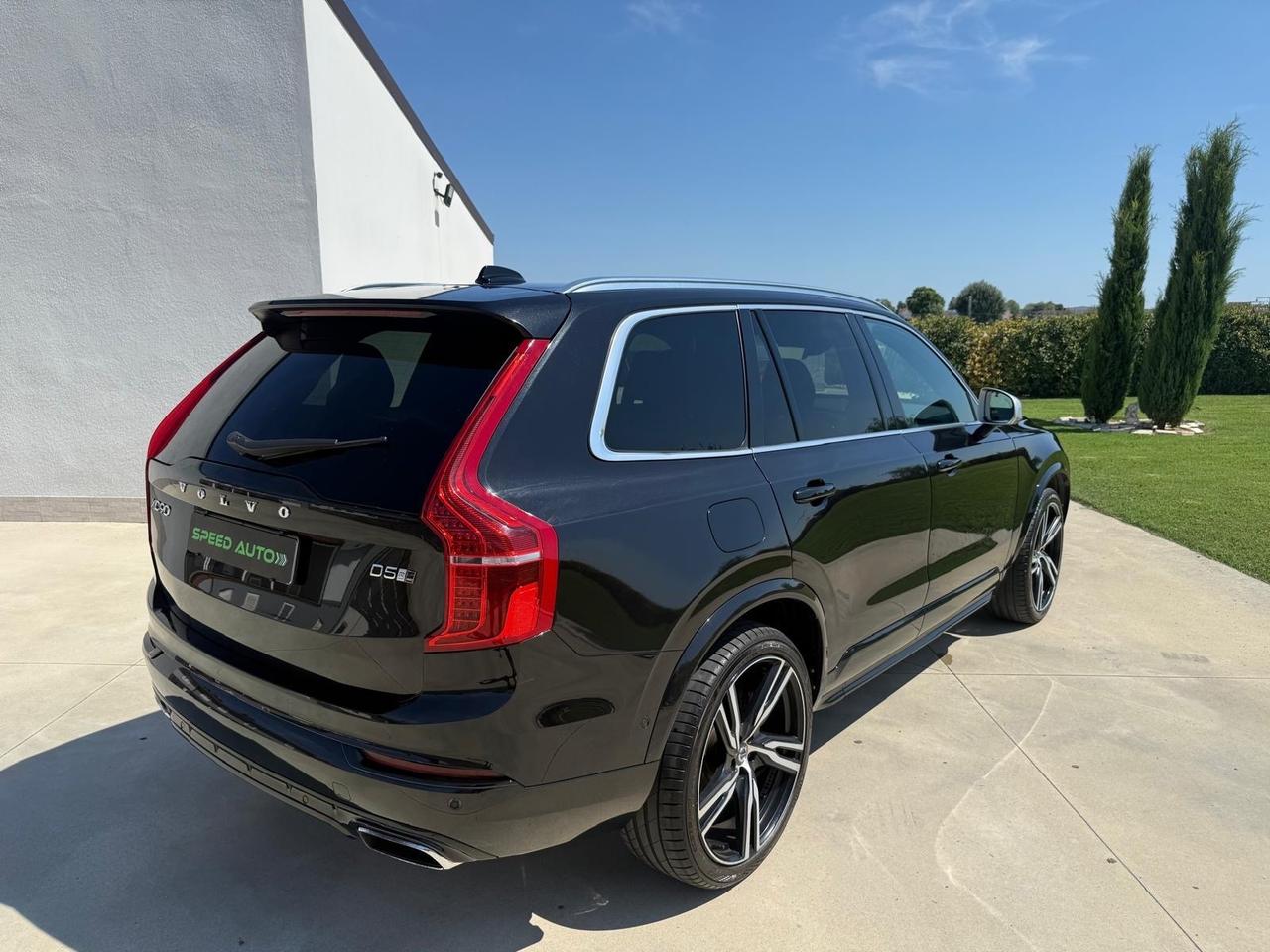 Volvo XC90 D5 AWD R-DESIGN 7 posti