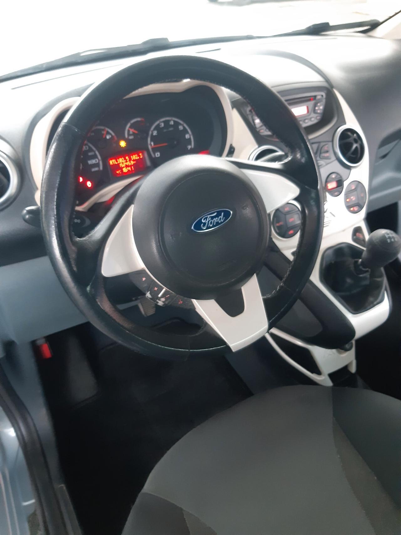 Ford Ka Ka+ 1.2 8V 69CV Titanium