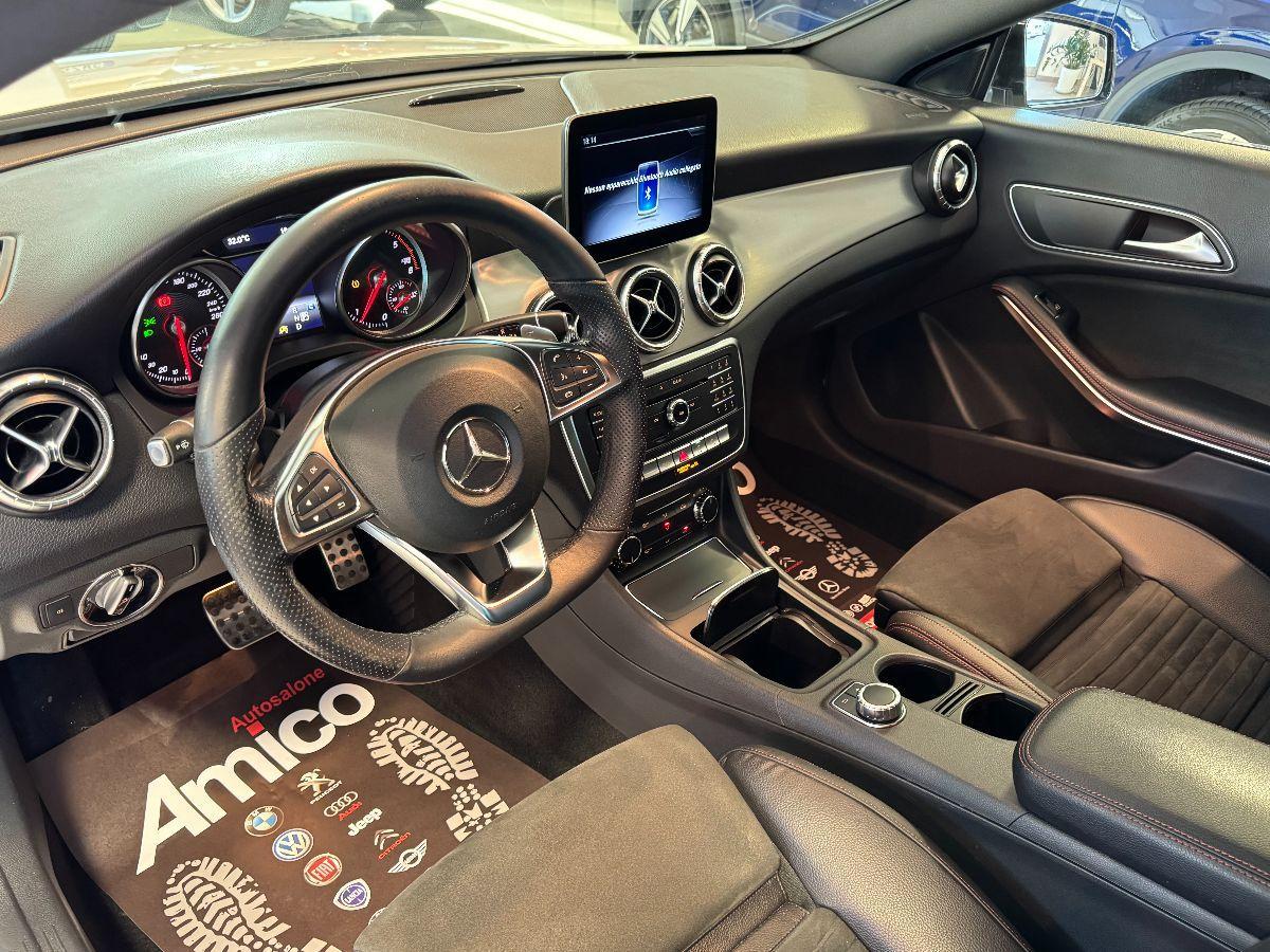MERCEDES Classe CLA 200 d 4Matic Premium AMG 2019