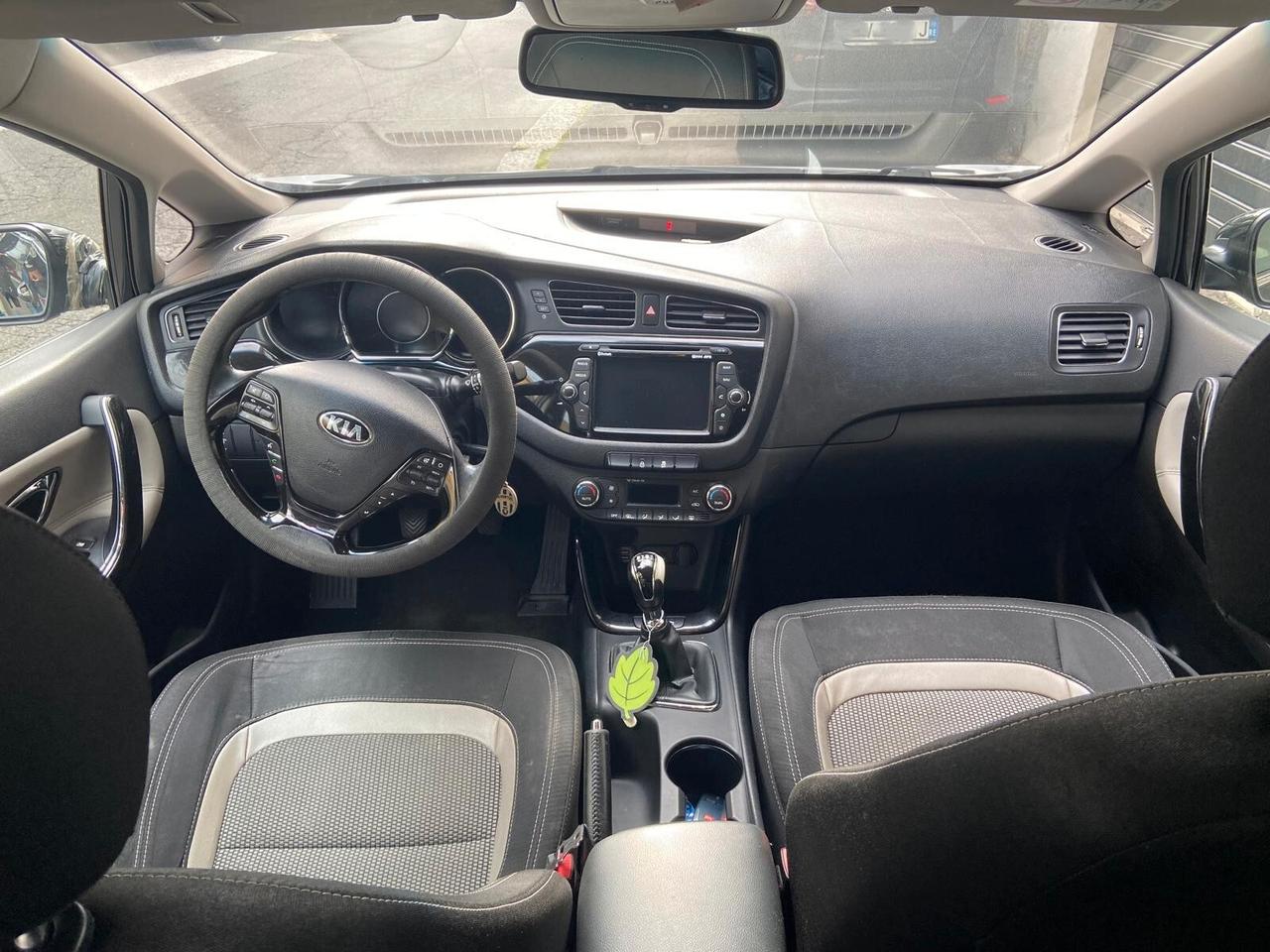 Kia Ceed cee'd 1.6 CRDi 110 CV SW high tech