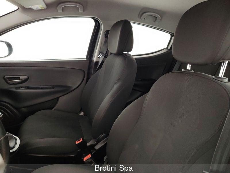 Lancia Ypsilon Ypsilon 1.0 FireFly 5 porte S&S Hybrid Maryne