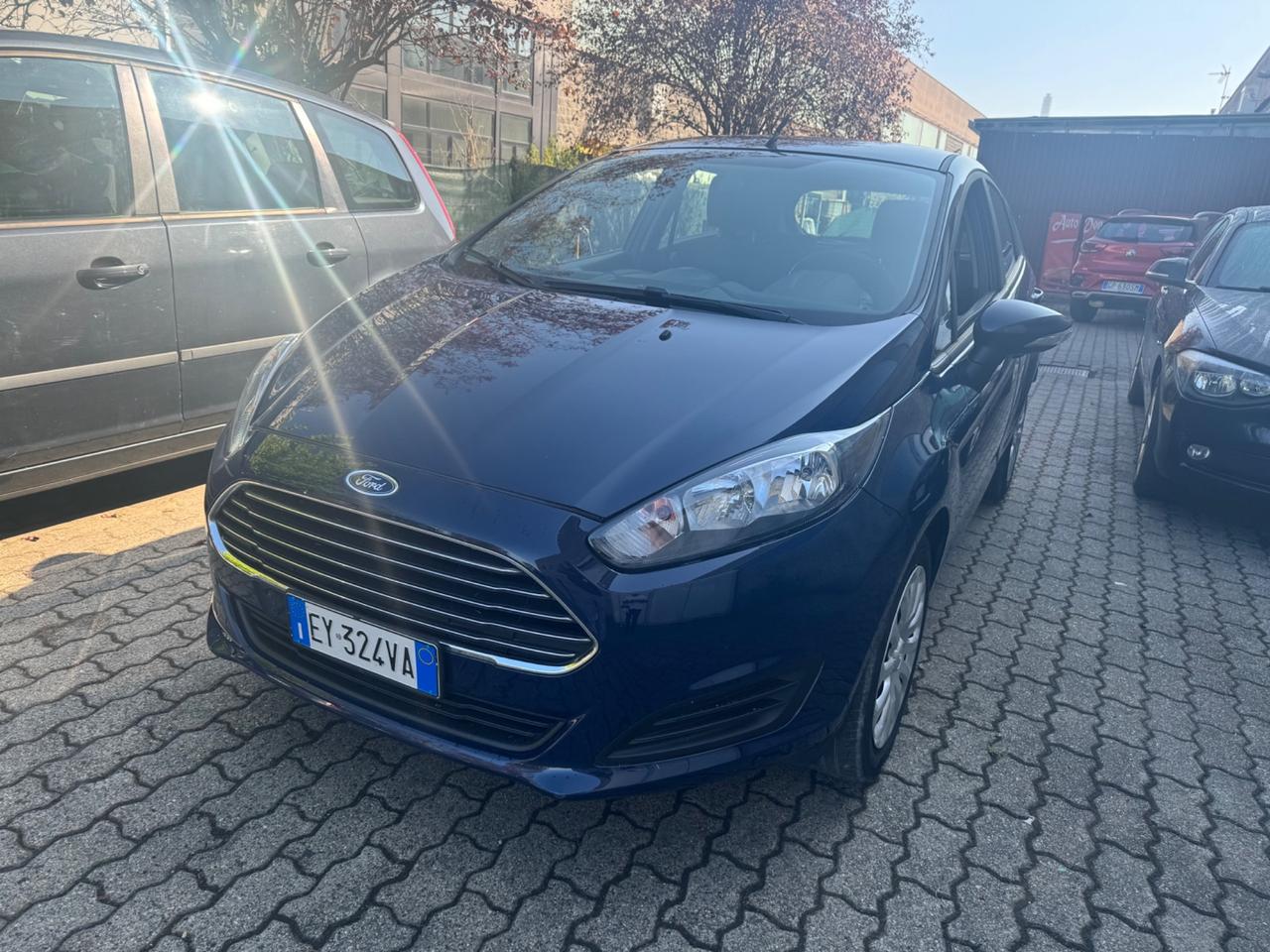 Ford fiesta 2015 1.2 benzina 5p x neopatentati