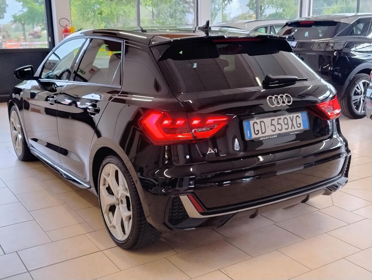 AUDI A1 SPB 30 TFSI S tronic S line edition CARPLAY KEYLESS