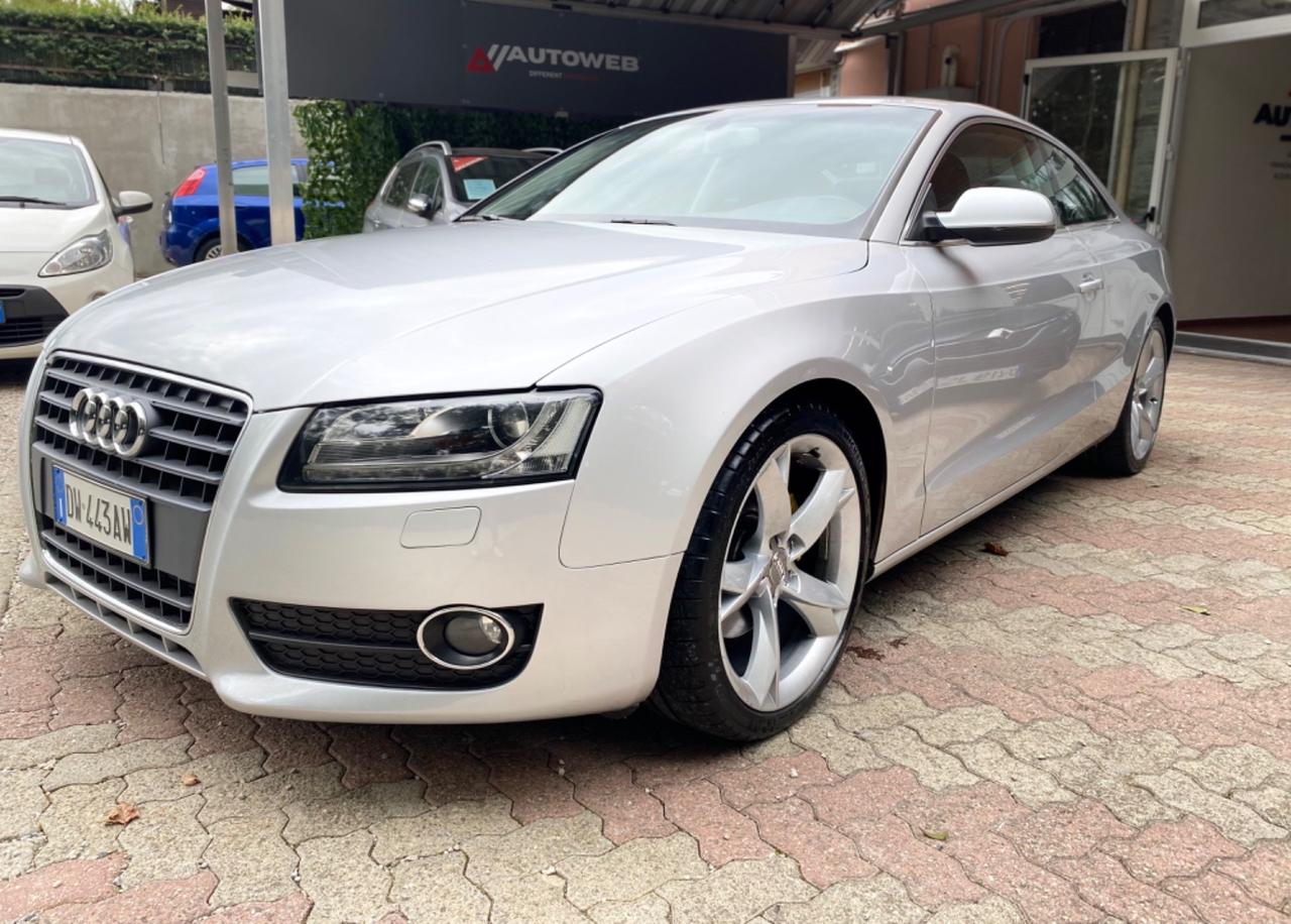 Audi A5 2.0 TFSI 180 CV Ambition