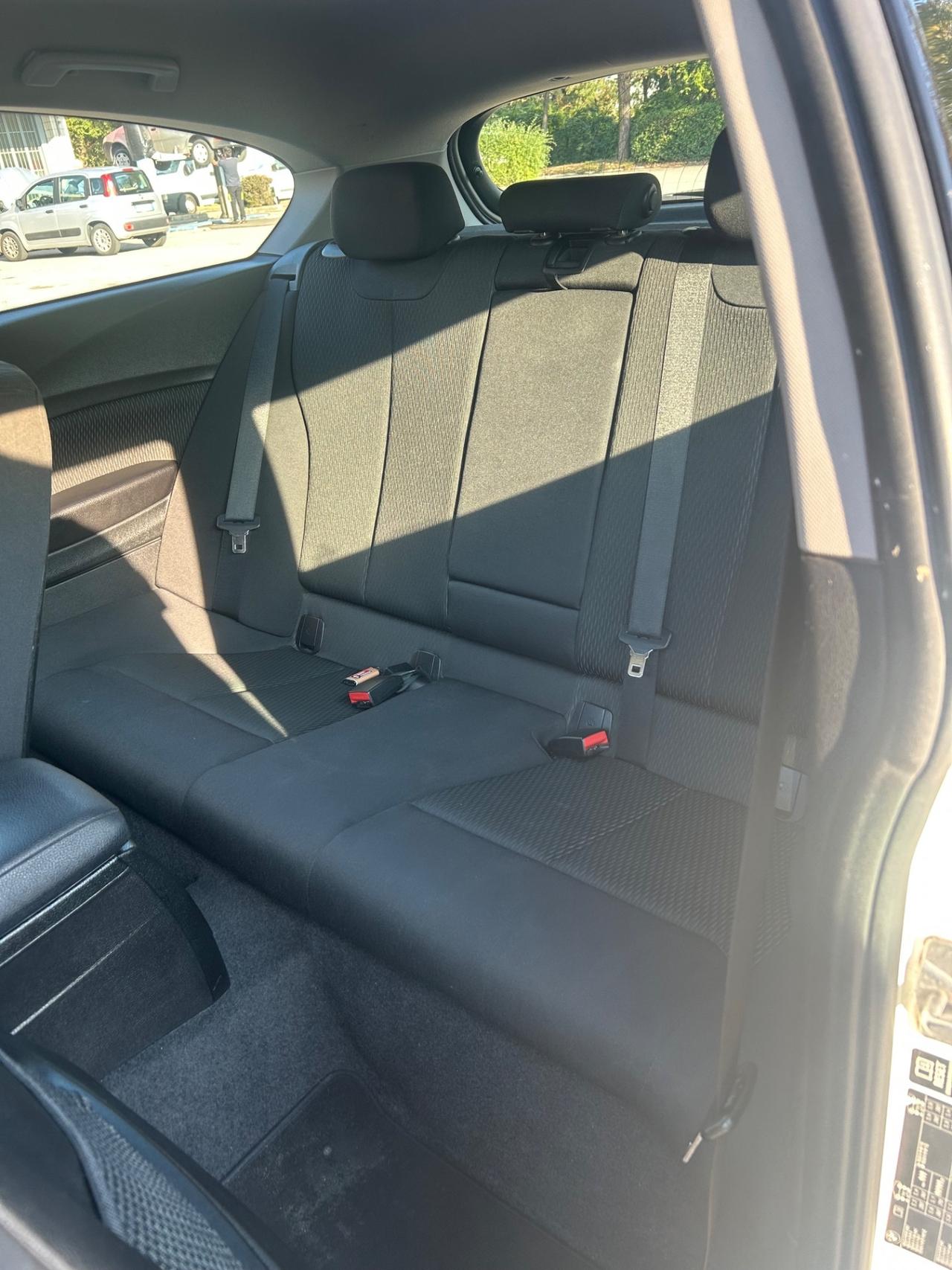 Bmw 116 116d Sport