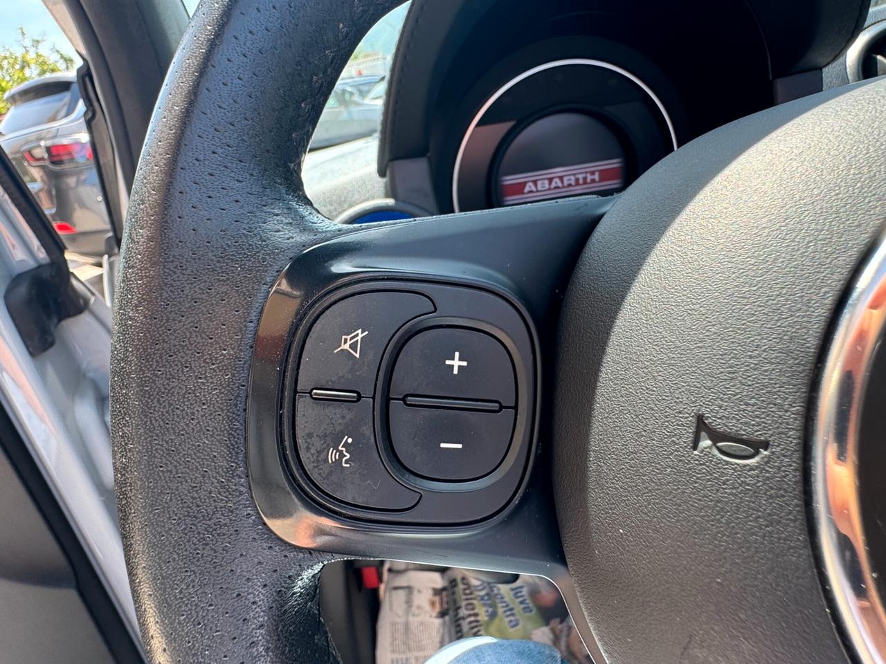 Abarth 595 C 1.4 Turbo T-Jet 145 CV