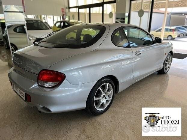 HYUNDAI COUPE 2.0FX del 2000 con soli 101000KM