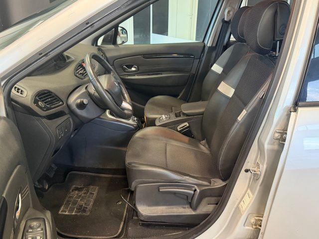 RENAULT Scenic 1.5 dCi 110CV Attractive