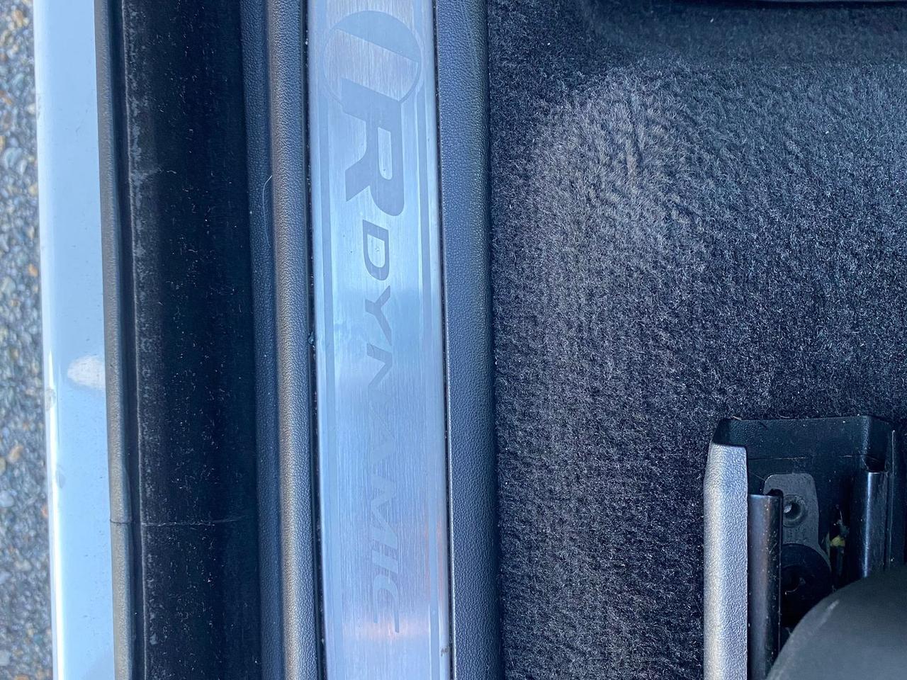 Jaguar E-Pace R-Dynamic HSE D 150 #8021