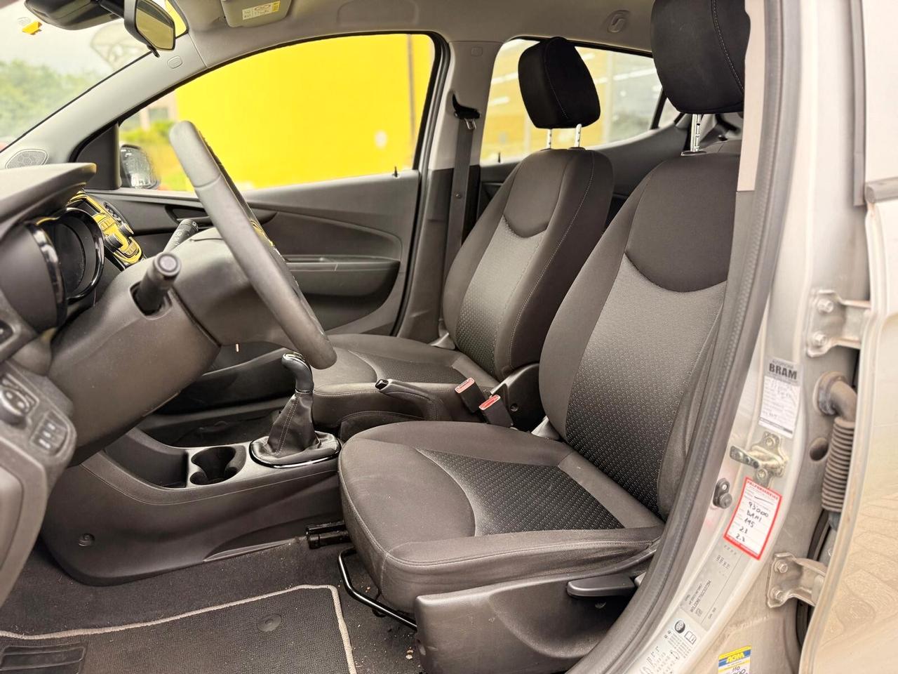 Opel Karl 1.0 75 CV