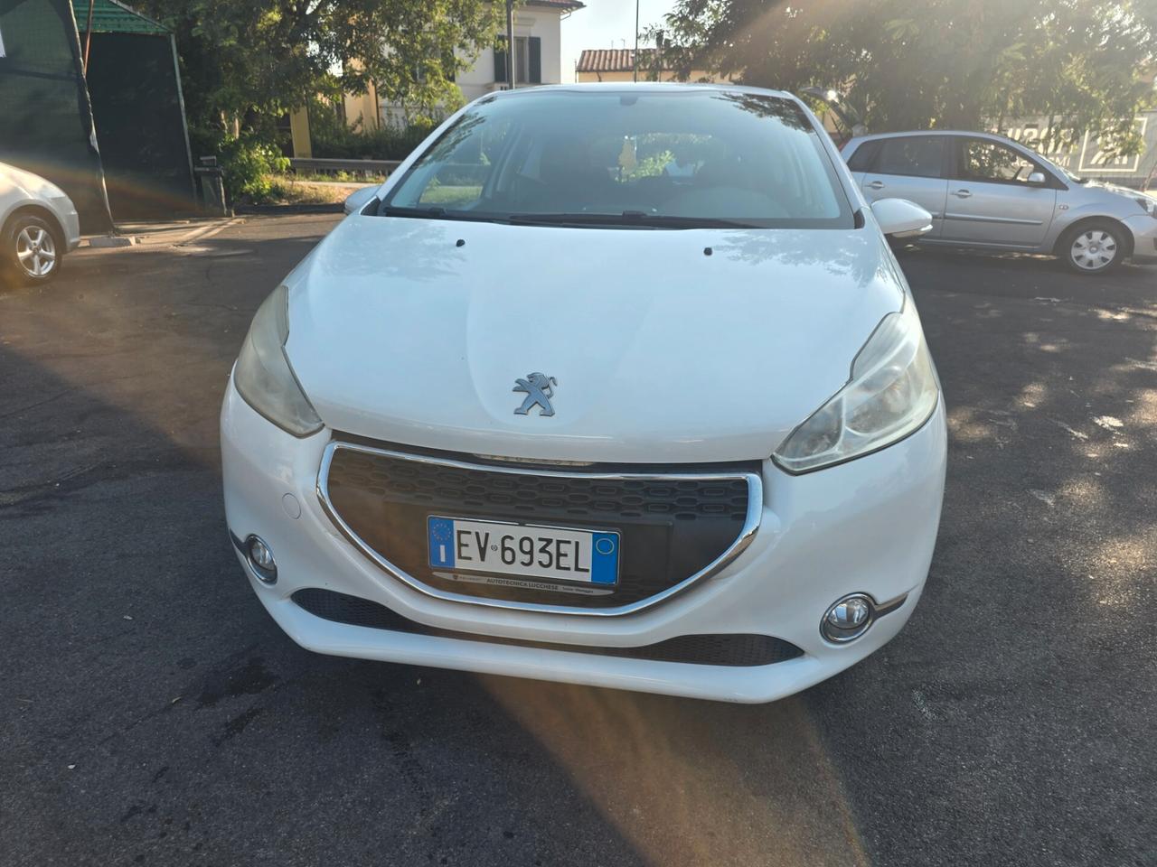 Peugeot 208 PureTech 82 3 porte Allure