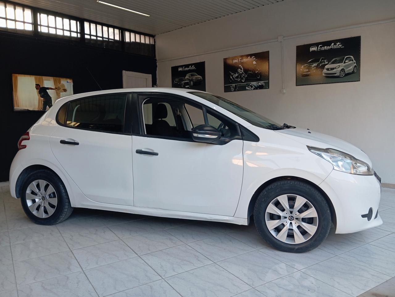 Peugeot 208 1.0Benzina 68cv 2014 CON GARANZIA