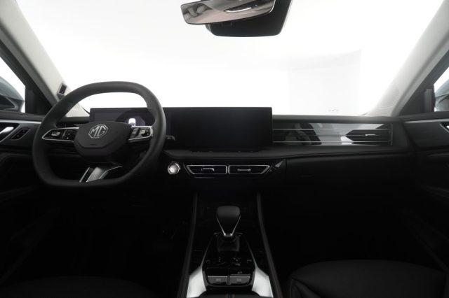 MG HS HS HEV Luxury